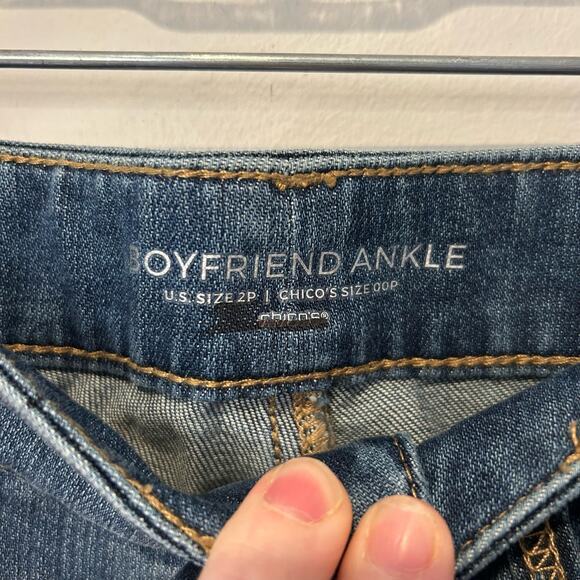 NWT Chico's Womens Jeans Boyfriend Ankle US Size 2P Chico's Sz 00P Straight Leg - Picture 2 of 5